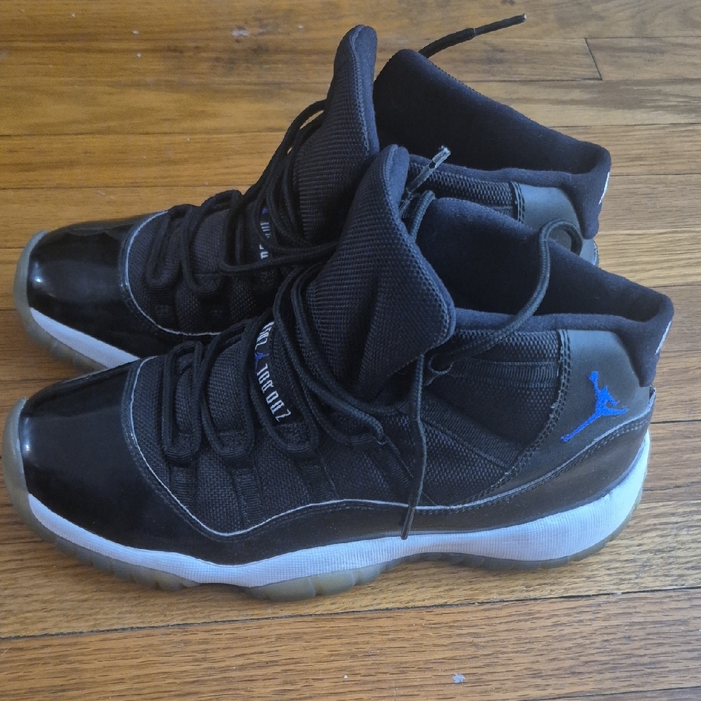 2016 Jordan Space Jam 11's   Black and Blue High-Top Sneakers